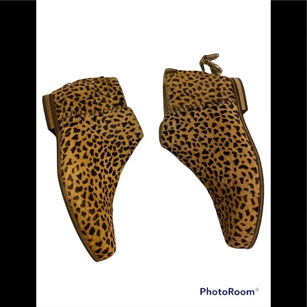 Johnny B’s by Boden Pony Hair Cheetah Booties